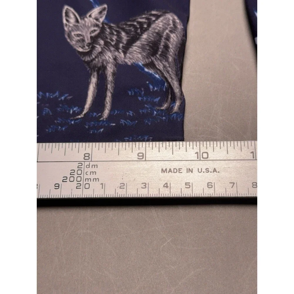 Greyson Shorts Mens 33 Blue Animal Print Wolf Snake Golf Stretch Lightweight